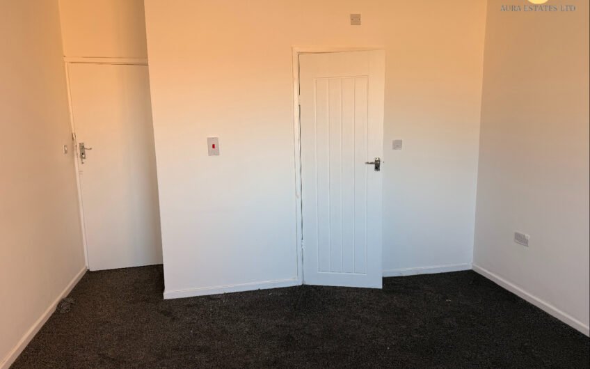 For Sales freehold HMO Investment Opportunity – Planning Pending for 8 En-Suite Rooms | Dunstable LU6!!!