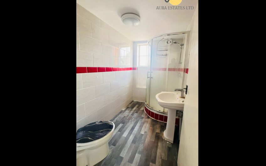 For Rent, Proudly Presents This Stylish 1-Bedroom Flat in the Heart of Dunstable LU6!!!.