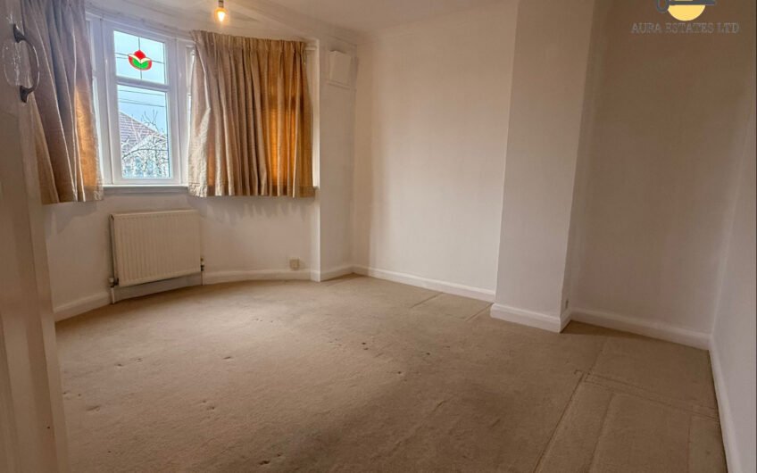 For Rent, Beautiful 3-Bedroom Home with Front & Rear Gardens – Ideal Family Living in Luton LU2!!!