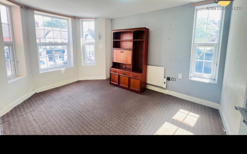 For Rent, Proudly Presents This Stylish 1-Bedroom Flat in the Heart of Dunstable LU6!!!.
