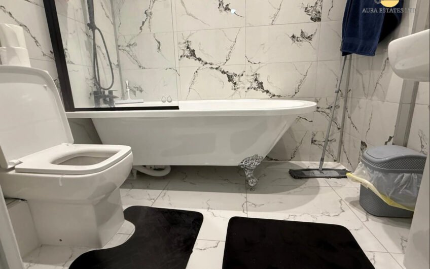 Elegant 4-Bedroom Townhouse for Sale with Private Garden & Driveway – Central Luton LU1!!!