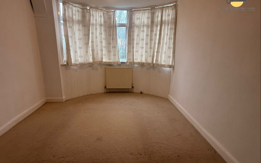 For Rent, Beautiful 3-Bedroom Home with Front & Rear Gardens – Ideal Family Living in Luton LU2!!!