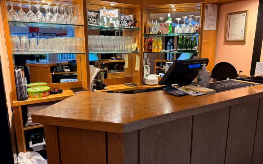 Established Indian & Bangladeshi Restaurant for Sale in Kings Langley WD4!!!