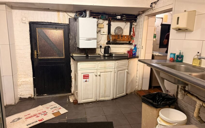 Established Indian & Bangladeshi Restaurant for Sale in Kings Langley WD4!!!