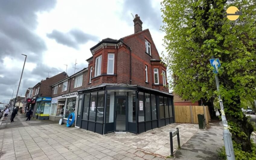 For Rent, Luxury Living, Newly Refurbished 4-Bedroom Flat in Central Dunstable LU6!!!