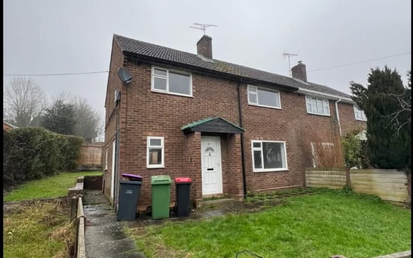 For Rent, Spacious 3-Bedroom Semi-Detached House with Front & Rear Gardens – In Dawley, Telford TF4!!!