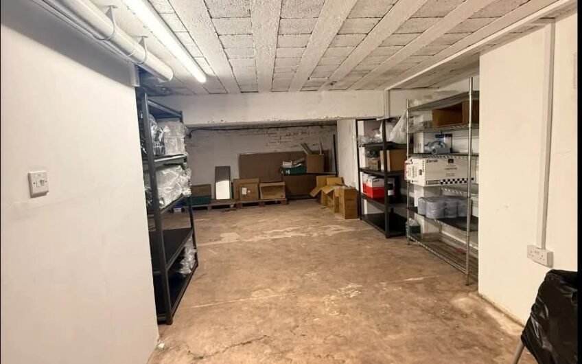 Available for rent, Commercial Opportunity – A3/A5 Licensed (Ideal for restaurateurs) Unit in Central Dunstable LU6!!!