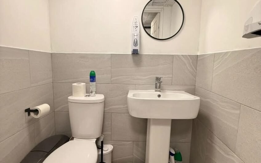 Available for rent, Commercial Opportunity – A3/A5 Licensed (Ideal for restaurateurs) Unit in Central Dunstable LU6!!!