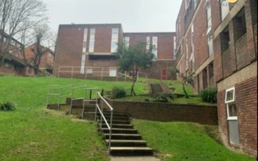 For Sale, Well-Presented 1-Bedroom Flat with Modern Features – In Luton LU2!!!