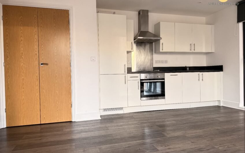 Available for Rent, Luxury 1-Bedroom Apartment at Williams Lodge, High Wycombe Buckinghamshire, HP11!!!