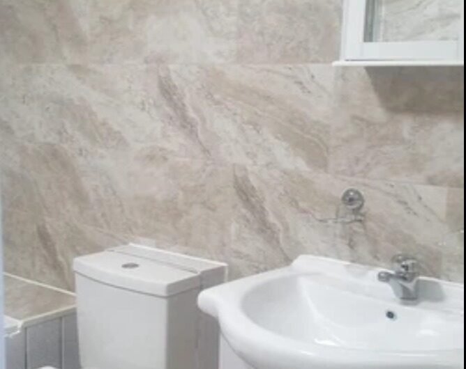 For Sale, Stylish Two-Bedroom First-Floor Flat in Luton LU1!!!