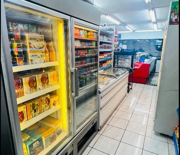 High Turnover Retail Shop for Sale – In Prime Luton LU4!!!