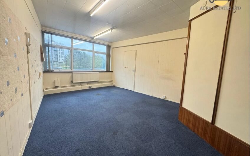 For Rent, Elevate Your Business in a Modern 2nd Floor Office Suite – Crystal House, Luton