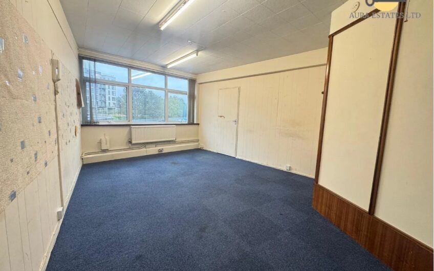 For Rent, Elevate Your Business in a Modern 2nd Floor Office Suite – Crystal House, Luton