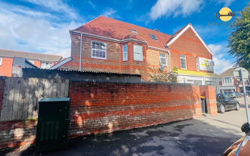 For Rent, Proudly Presents This Stylish 1-Bedroom Flat in the Heart of Dunstable LU6!!!.