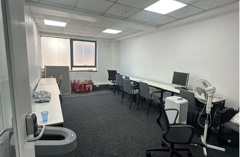 Fully Furnished Office Suite Now Available for Rent in Henlow Suite Luton, LU1!!!