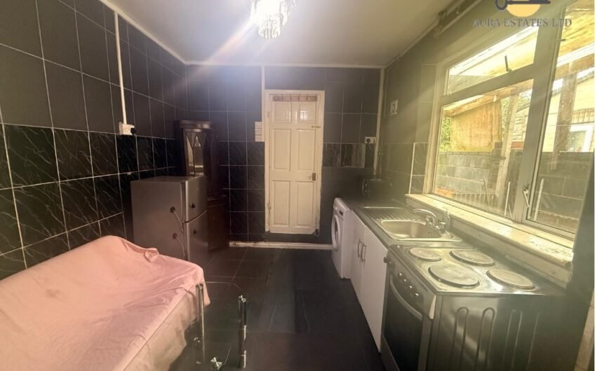 For Rent, Stylish 1-Bedroom Flat with Open-Plan Living in Luton LU1!!!