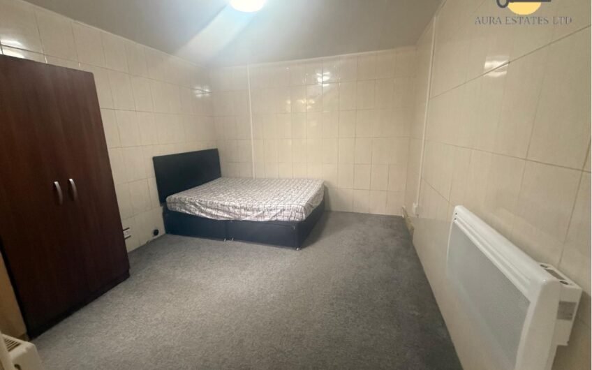 For Rent, Stylish 1-Bedroom Flat with Open-Plan Living in Luton LU1!!!