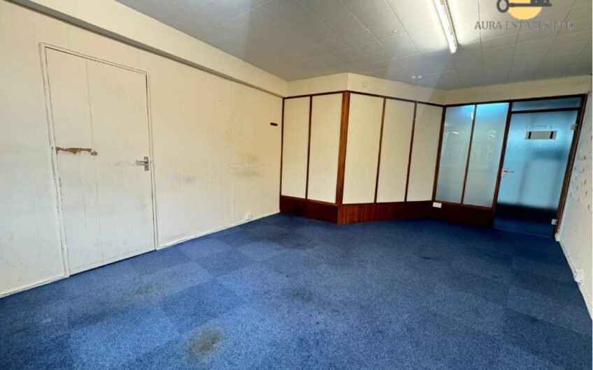 For Rent, Elevate Your Business in a Modern 2nd Floor Office Suite – Crystal House, Luton