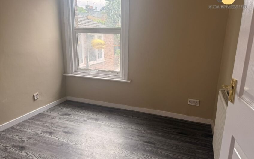 Beautifully Refurbished 3-Bedroom Mid-Terraced House To Rent in Luton LU1!!!
