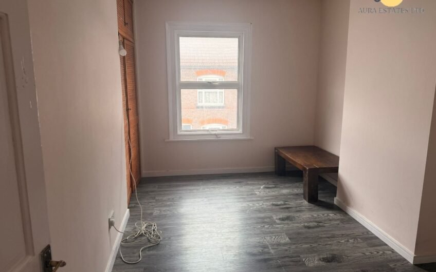 Beautifully Refurbished 3-Bedroom Mid-Terraced House To Rent in Luton LU1!!!