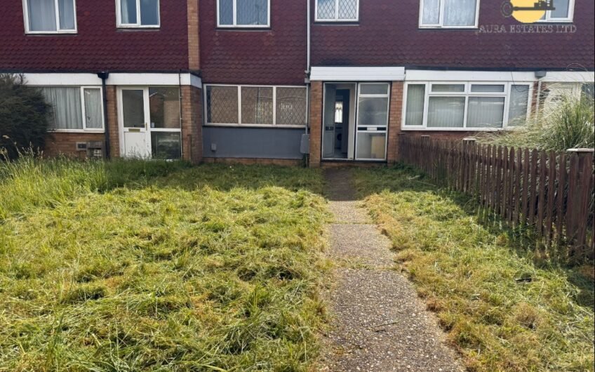 For Rent, Well-Presented 3 Bedroom Home with Large Garden & Parking in Luton LU3!!!