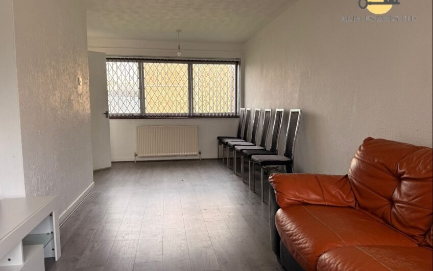For Rent, Well-Presented 3 Bedroom Home with Large Garden & Parking in Luton LU3!!!