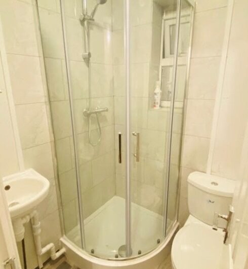 For Rent, Modern 1-Bed Flat | Wifi Included | Excellent Location in Luton LU3!!!