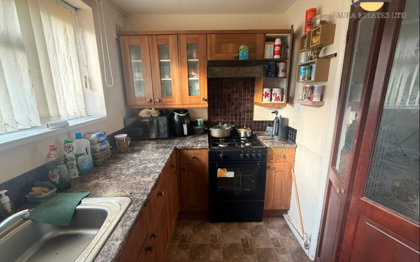 For Sale, Ideal First-Time Buy or Investment Opportunity One-Bedroom Flat in Luton LU1!!!