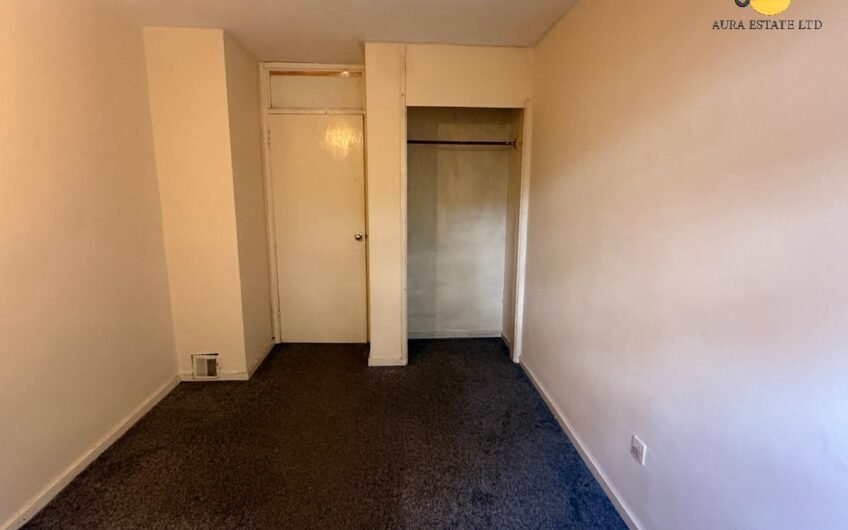 Modern 1-Bedroom Flat with Lift Access & Free Parking Available In Luton, LU1!!!