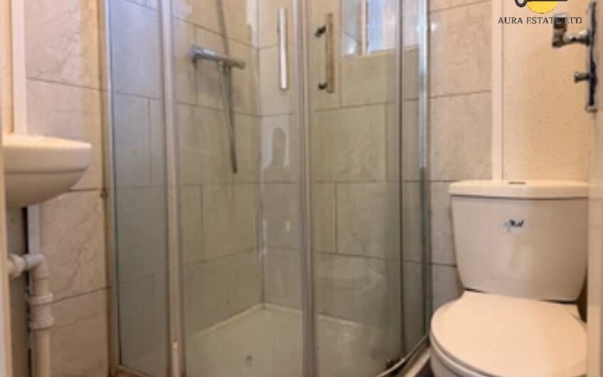 For Rent, Modern 1-Bed Flat | Wifi Included | Excellent Location in Luton LU3!!!