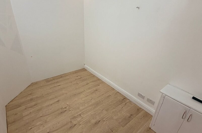 To Let, 2 Bedroom Family Home – Private Garden & Off-Road Parking in Coventry CV2!!!
