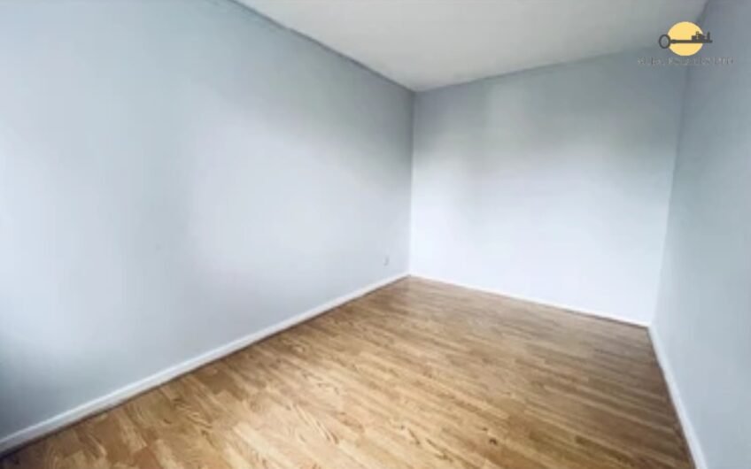 For Sale – Spacious 4-Bedroom Ground Floor Flat with Garden & Parking, in Luton LU1!!!