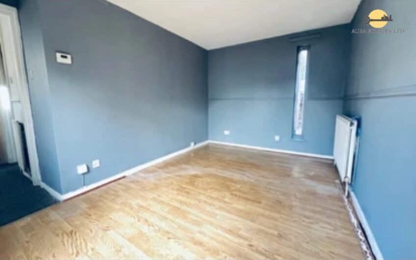 For Sale – Spacious 4-Bedroom Ground Floor Flat with Garden & Parking, in Luton LU1!!!