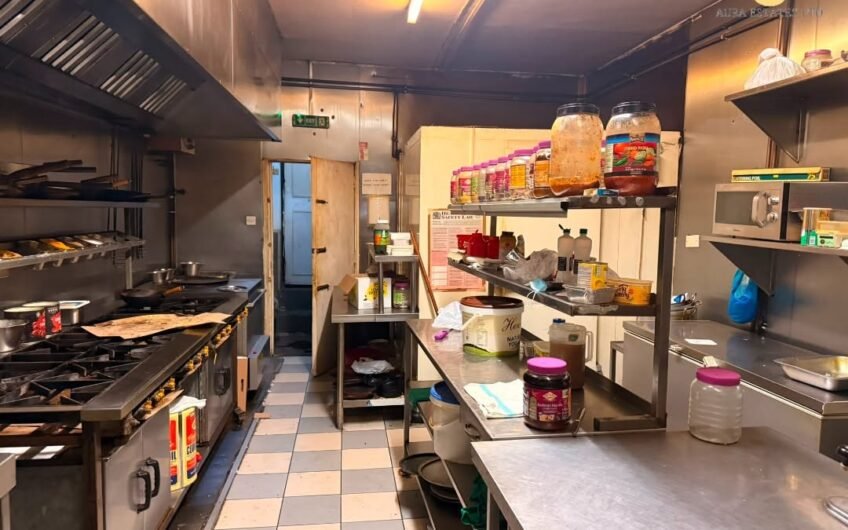 TO LET – Fully Equipped Licensed Restaurant (Anarkali Restaurant) in Dunstable LU6!!!