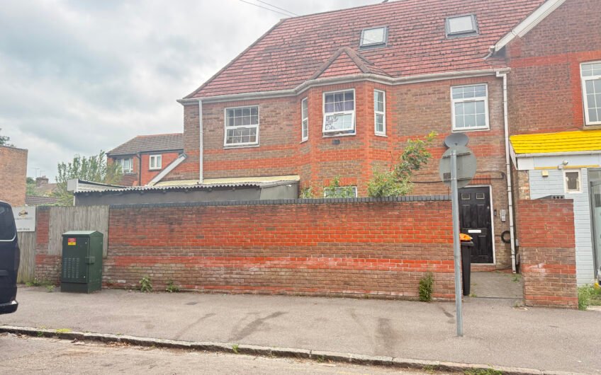 To Let – Modern 1-Bed Flat in the Heart of Dunstable Town Centre!