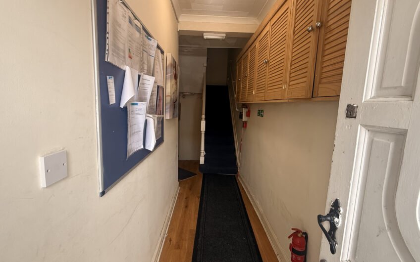 Spacious 1 Bedroom Flat To Let In Luton, LU3!!!