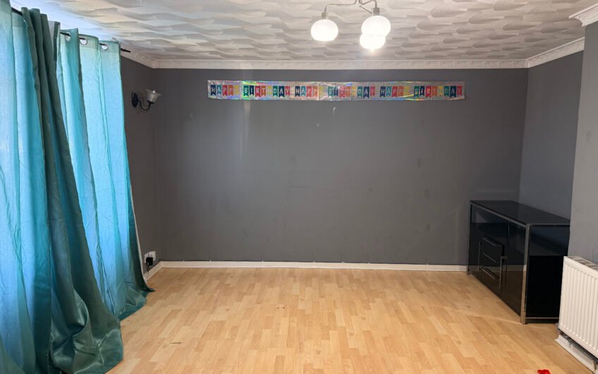3 Bedroom House Available for Rent in Dunstable, LU5!!!