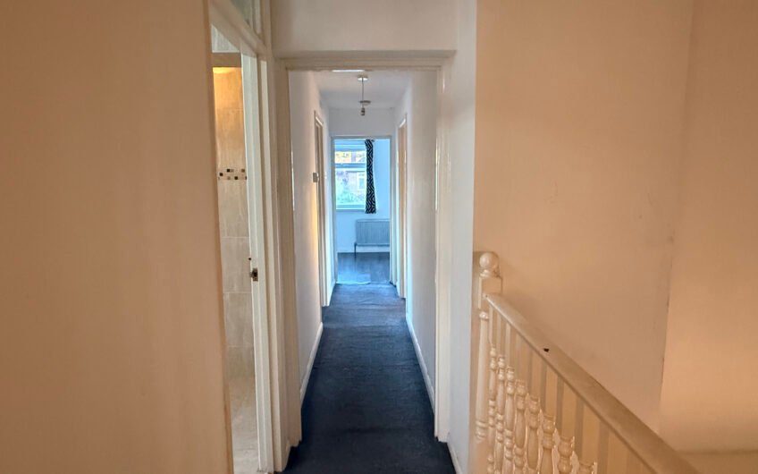 5 Bedroom Mid-Terraced House to Rent in Luton, LU2!!!