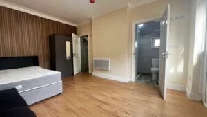 Stylish & Compact Studio Flat For Rent Available Now in Luton LU1!
