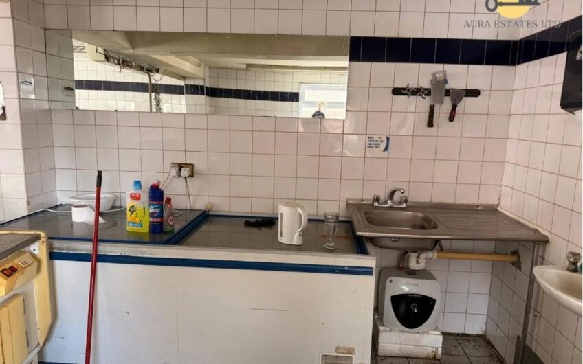 Available Butcher Shop + 1-Bedroom Flat for Rent in Ash Road, Luton LU4!!