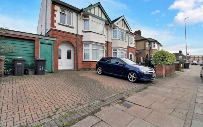 Three Bedrooms, Two Reception Rooms & Garden – Family Home in Luton LU4