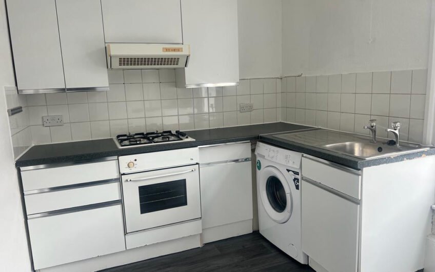 A Cosy 1-Bedroom Home in a Convenient and Well-Connected Part of Dunstable – LU6