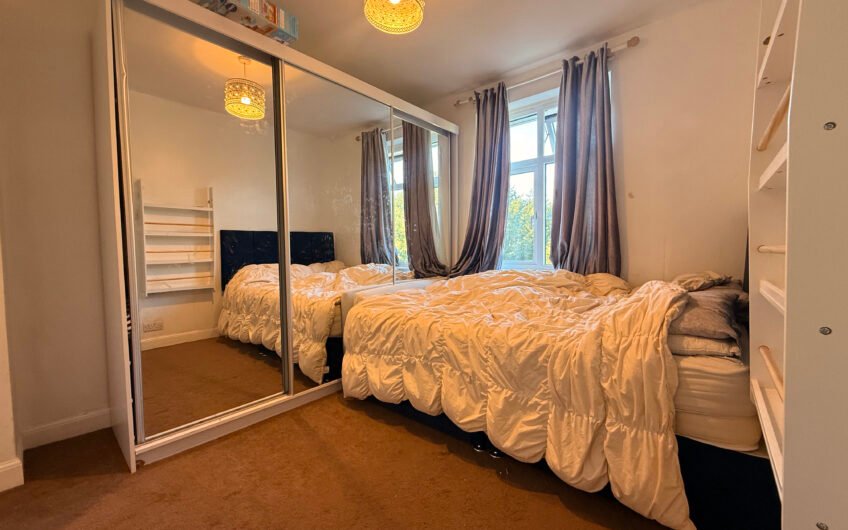 Comfortable Family Living with Plenty of Space – Luton LU4