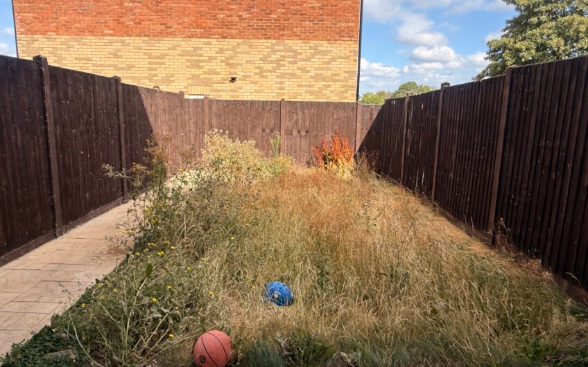 Two Master Bedrooms & Three Floors of Living – 4-Bedroom Home in Houghton Regis
