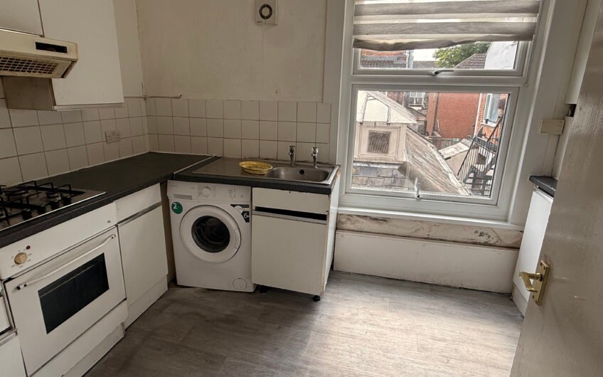 A Cosy 1-Bedroom Home in a Convenient and Well-Connected Part of Dunstable – LU6