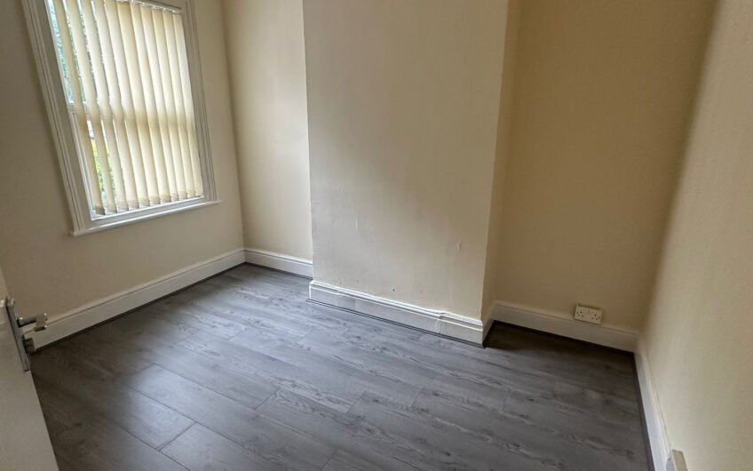 A Garden, Two Reception Rooms & Three Bedrooms – Take a Look Inside