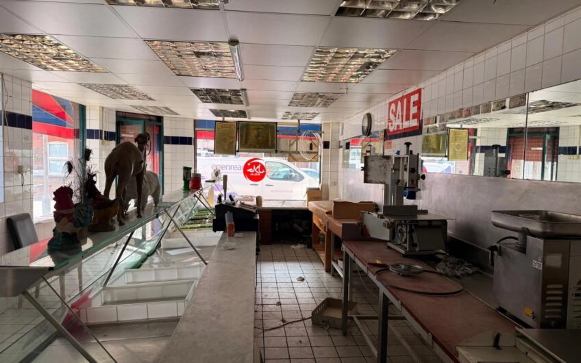 Shop Below, Flat Above – A Mixed-Use Investment in Luton LU4