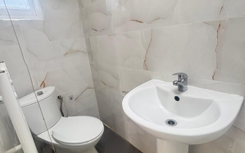 Why Pay Extra for Bills? Double Room at £650 PCM in Luton