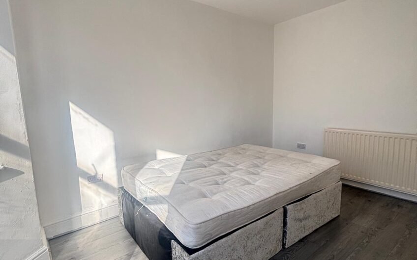 Five Bedrooms Under One Roof – HMO-Approved Home in Luton LU1